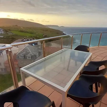 Atico, Maravillosas Vistas Al Mar Malpica